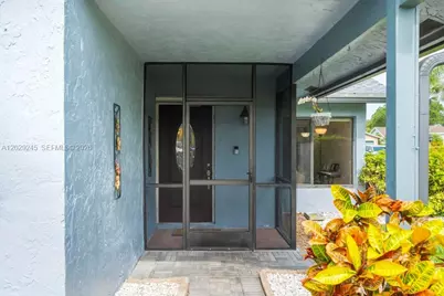 971 NW 89th Ave, Plantation, FL 33324 - Photo 33