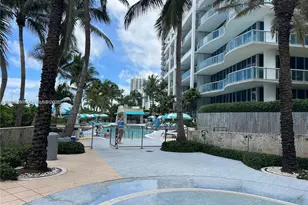 6799 Collins Ave, Miami Beach, FL 33141 - Photo 9