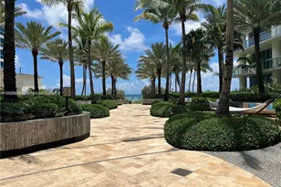 6799 Collins Ave, Miami Beach, FL 33141 - Photo 3