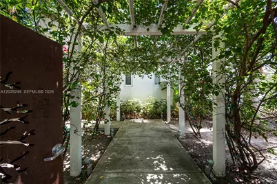 1419 West Ave #201, Miami Beach, FL 33139 - Photo 15