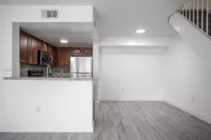 8580 NW 6th Ln, Miami, FL 33126 - Photo 5
