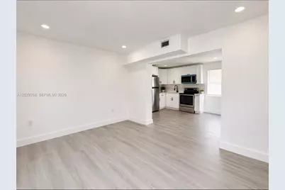 1708 NW 7th St, Fort Lauderdale, FL 33311 - Photo 9