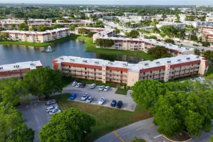 2811 N Pine Island Rd, Sunrise, FL 33322 - Photo 23