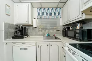 2811 N Pine Island Rd, Sunrise, FL 33322 - Photo 3