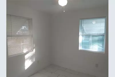 710 52nd St, West Palm Beach, FL 33407 - Photo 17