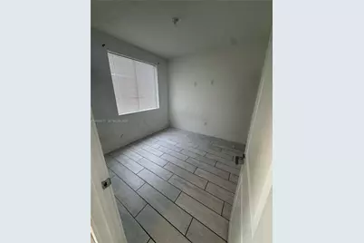 1048 SE 23rd Ter, Homestead, FL 33035 - Photo 5