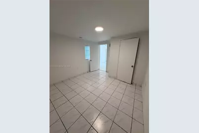 2420 NW 31st St #3, Miami, FL 33142 - Photo 7