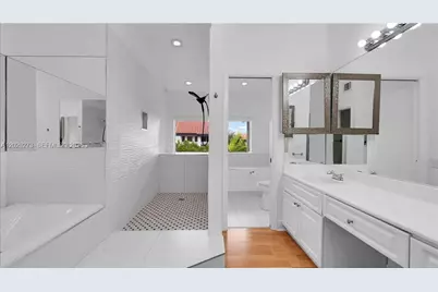 2000 S Bayshore Dr #58, Miami, FL 33133 - Photo 13