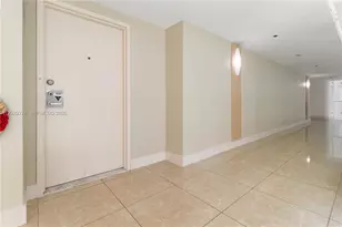 1717 N Bayshore Dr, Miami, FL 33132 - Photo 23