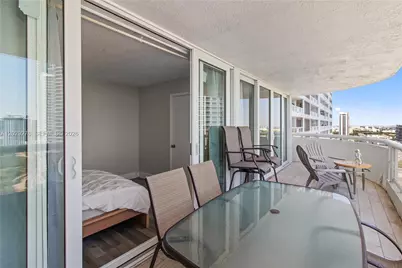 1717 N Bayshore Dr #A-2837, Miami, FL 33132 - Photo 9