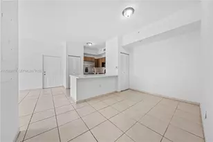 7280 NW 114th Ave, Doral, FL 33178 - Photo 5