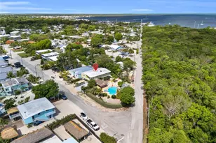 443 4th Rd, Key Largo, FL 33037 - Photo 9