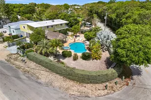 443 4th Rd, Key Largo, FL 33037 - Photo 9
