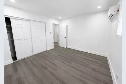 900 NW 8th Ave #4, Pompano Beach, FL 33060 - Photo 11