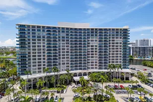 3800 S Ocean Dr, Hollywood, FL 33019 - Photo 33