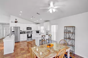 16541 NW 5th St, Pembroke Pines, FL 33028 - Photo 27
