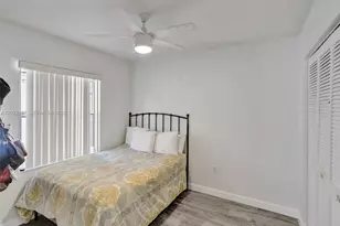 16541 NW 5th St, Pembroke Pines, FL 33028 - Photo 41
