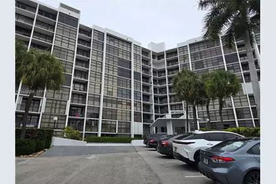 400 Leslie Dr #416, Hallandale Beach, FL 33009 - Photo 1