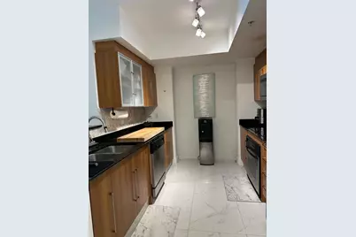 325 S Biscayne Blvd #4119, Miami, FL 33131 - Photo 15