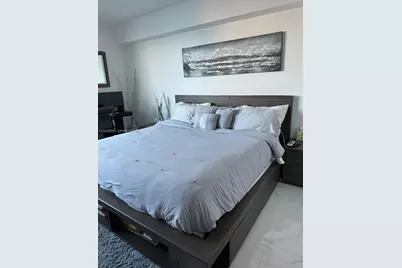 325 S Biscayne Blvd #4119, Miami, FL 33131 - Photo 17