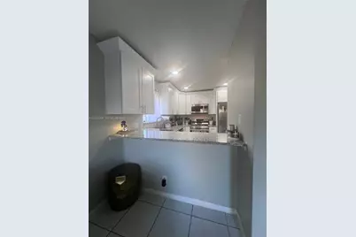 4681 Cherry Rd, West Palm Beach, FL 33417 - Photo 7