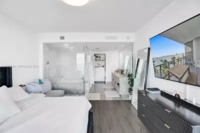 3131 NE 7th Ave #304, Miami, FL 33137 - Photo 21