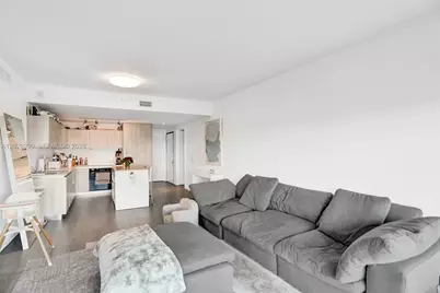 3131 NE 7th Ave #304, Miami, FL 33137 - Photo 17