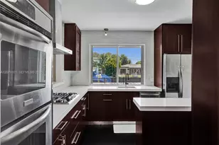 1912 NE 119th Rd, North Miami, FL 33181 - Photo 21