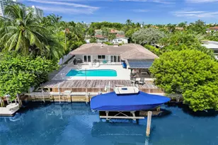 1912 NE 119th Rd, North Miami, FL 33181 - Photo 1