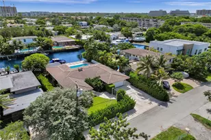 1912 NE 119th Rd, North Miami, FL 33181 - Photo 5