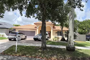 10138 SW 161st Ave, Miami, FL 33196 - Photo 3