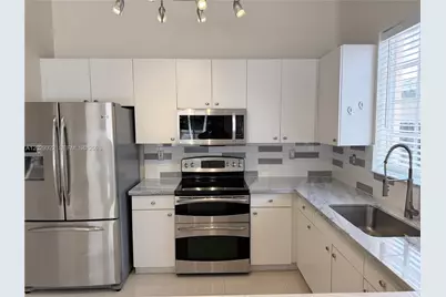 10138 SW 161st Ave, Miami, FL 33196 - Photo 7