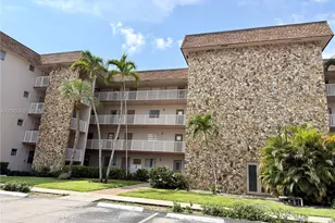 8101 SW 24th Ct, Davie, FL 33324 - Photo 3