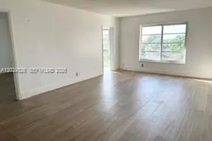 8101 SW 24th Ct, Davie, FL 33324 - Photo 15