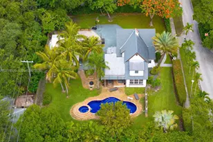 646 NE 81st St, Miami, FL 33138 - Photo 67