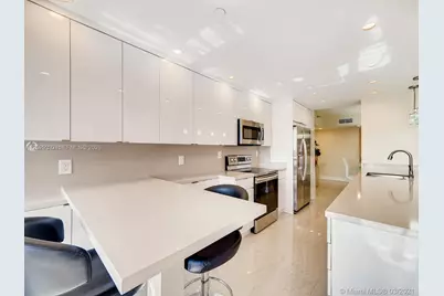 19707 Turnberry Way #16L, Aventura, FL 33180 - Photo 7