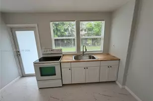 3021 NE 21st Terrace, Fort Lauderdale, FL 33306 - Photo 13