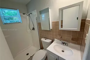 3021 NE 21st Terrace, Fort Lauderdale, FL 33306 - Photo 11