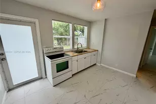 3021 NE 21st Terrace, Fort Lauderdale, FL 33306 - Photo 5