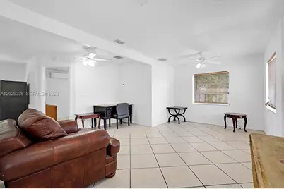 2415 Pierce St #-, Hollywood, FL 33020 - Photo 37