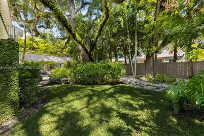 3845 Wood Ave, Miami, FL 33133 - Photo 45