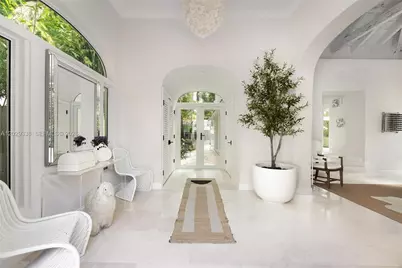3845 Wood Ave, Miami, FL 33133 - Photo 3