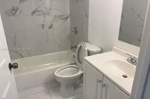 15346 SW 72nd St, Miami, FL 33193 - Photo 9
