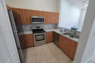 1661 SE 29th Ct, Homestead, FL 33035 - Photo 7