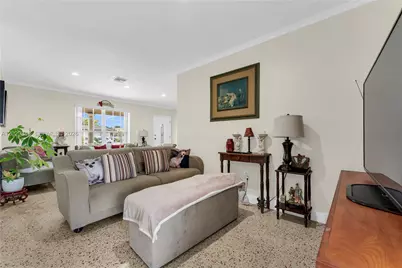 884 W 72nd Pl, Hialeah, FL 33014 - Photo 45