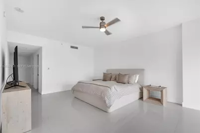 17111 Biscayne Bl #506, North Miami Beach, FL 33160 - Photo 25
