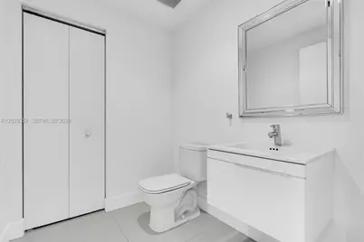17111 Biscayne Bl #506, North Miami Beach, FL 33160 - Photo 21