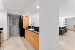 6917 Collins Ave, Miami Beach, FL 33141 - Photo 3