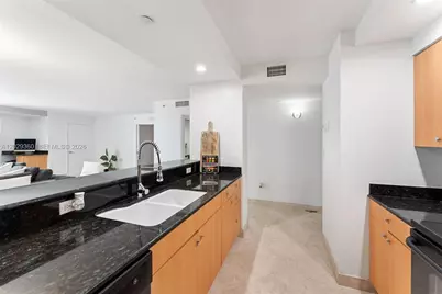 6917 Collins Ave #607, Miami Beach, FL 33141 - Photo 5