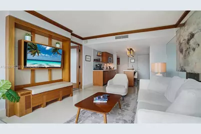 6801 Collins Ave #315, Miami Beach, FL 33141 - Photo 15
